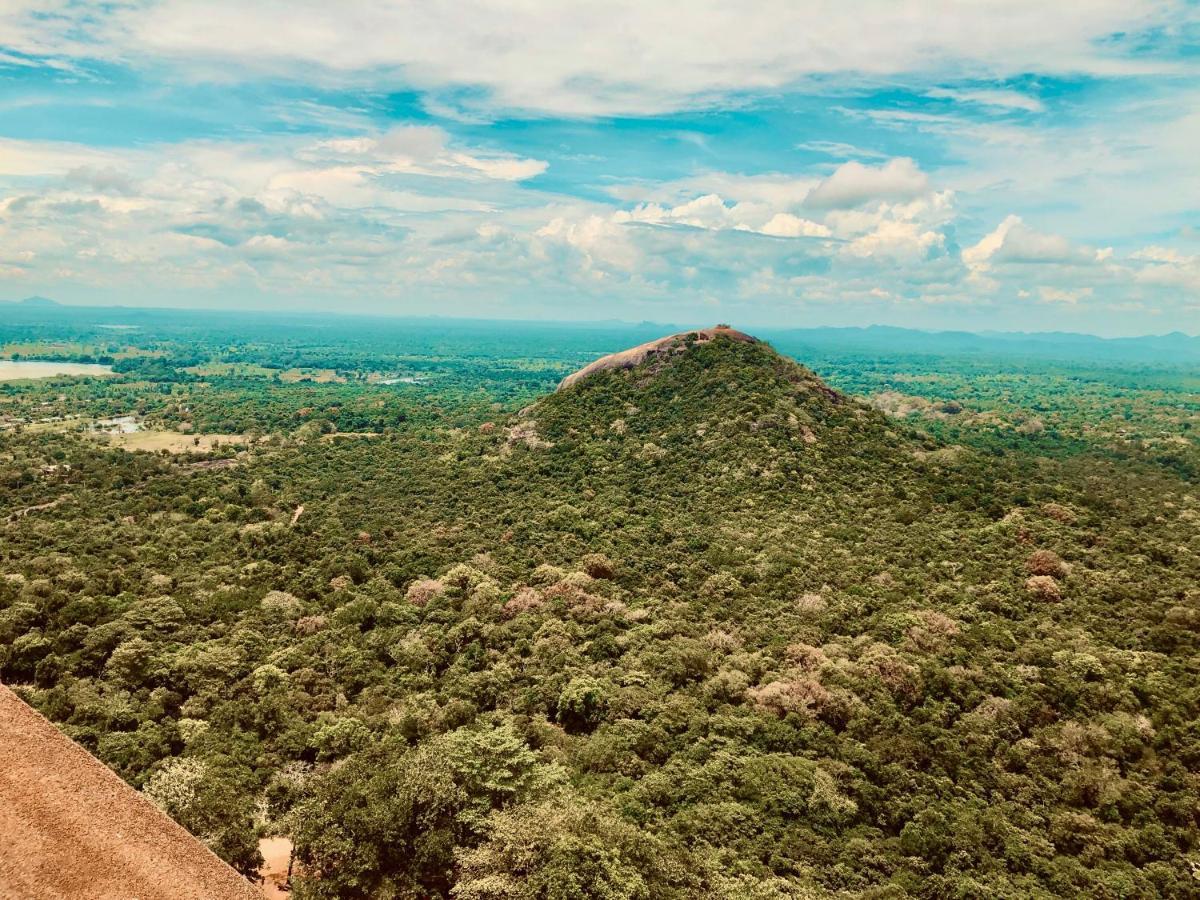Sigiri Liya Rest Hotel Sigiriya Luaran gambar
